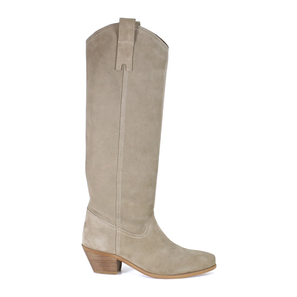 Ame Thyst Snip Toe Zippered Boots