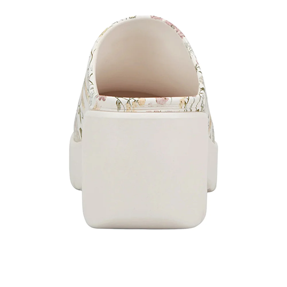 Anika Slip On Clogs - Image 5