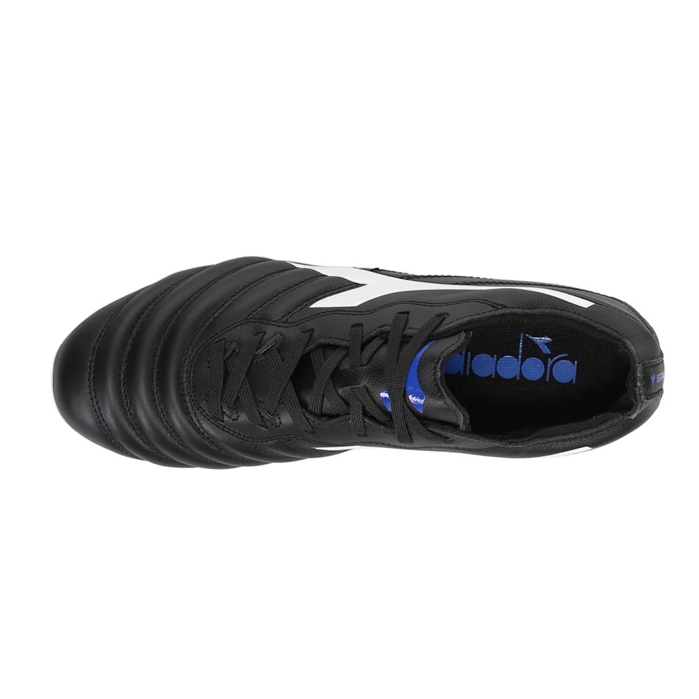 Brasil Elite 2 Lightweight LP12 Soccer Cleats - Image 4