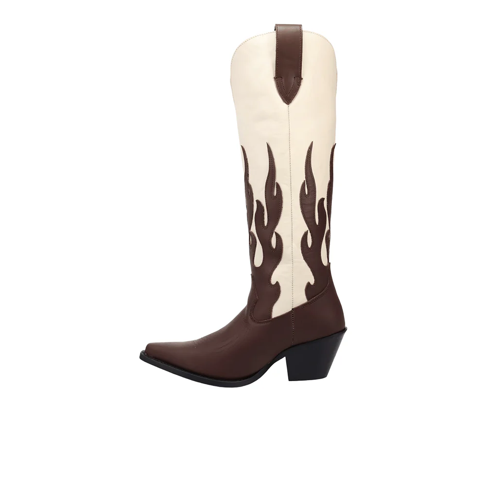 Burnin' Love Leather Snip Toe Cowboy Boots - Image 3