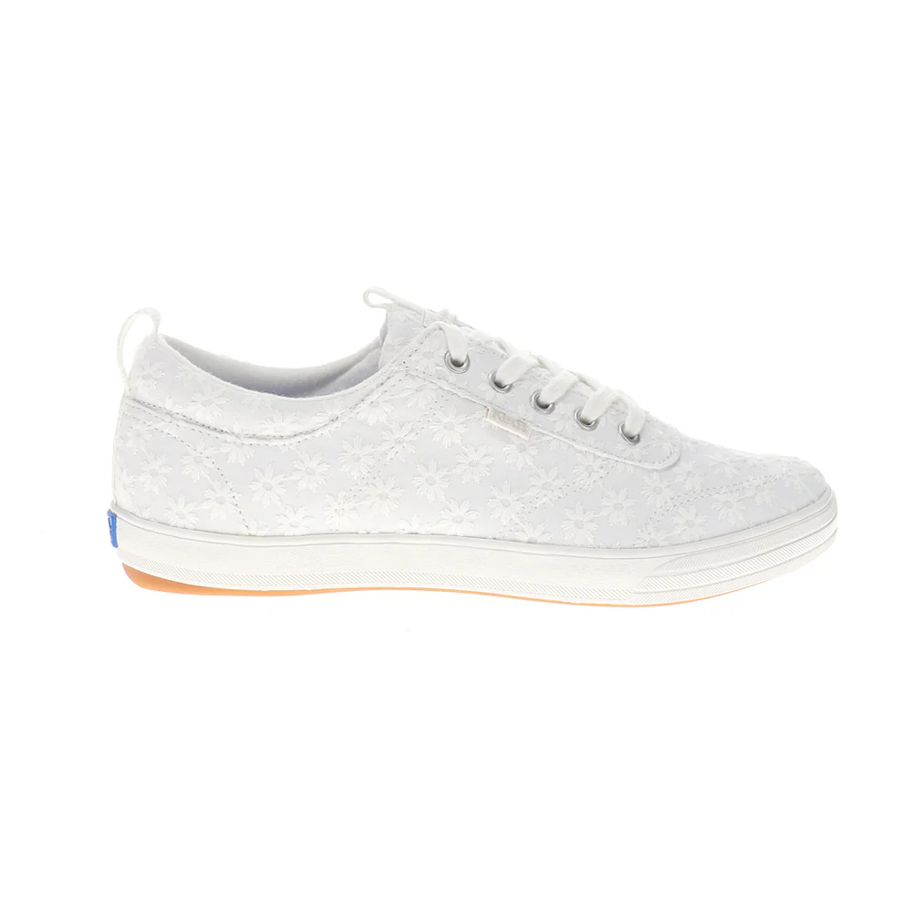 Center III Starburst Eyelet Lace Up Sneakers