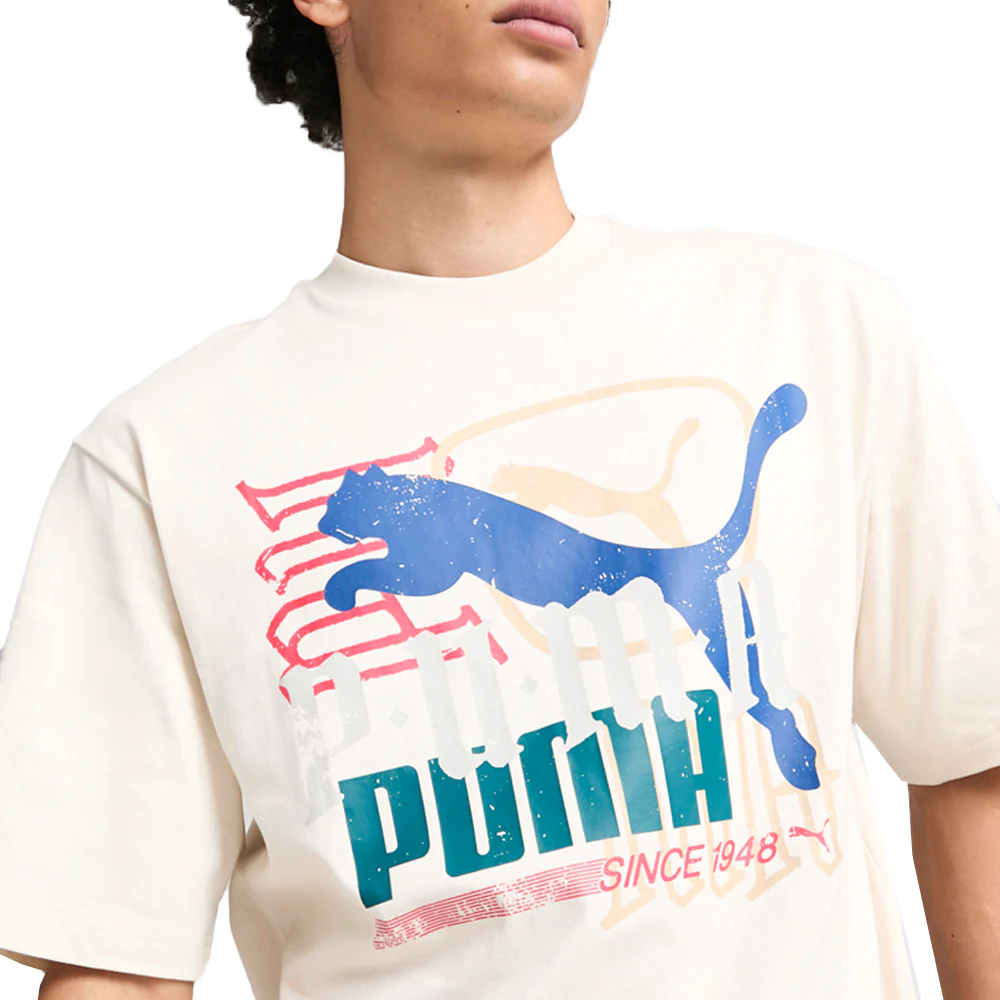Classics Play Paris Overlay Logo Crew Neck Short Sleeve T-Shirt - Image 4