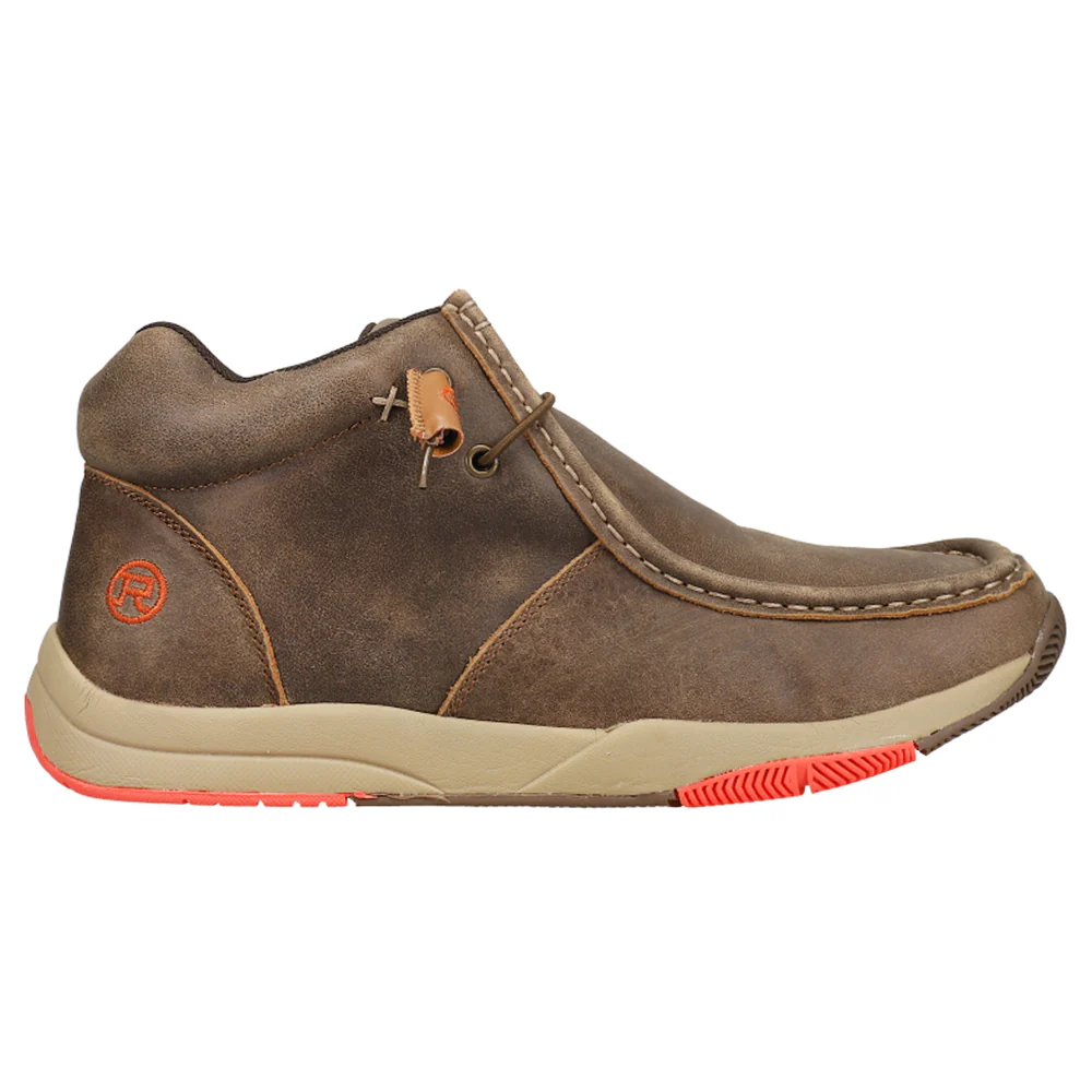 Clearcut Round Toe Chukka Boots