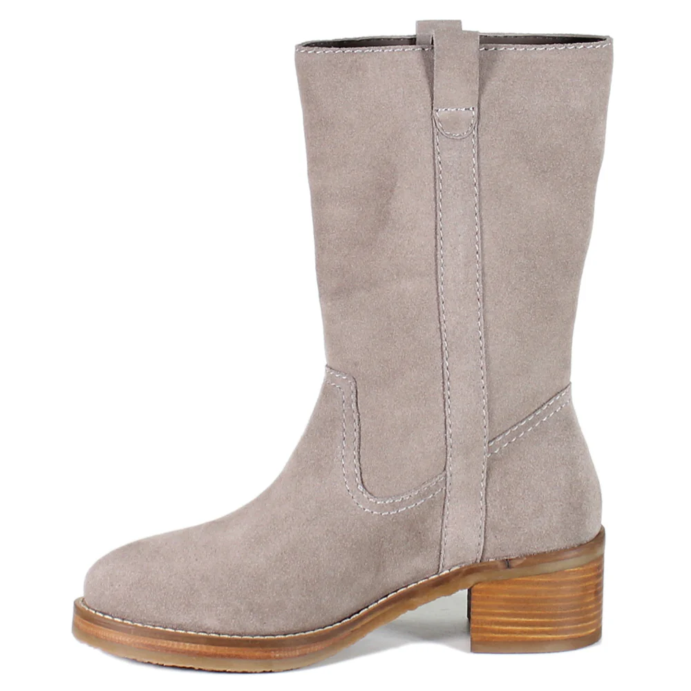 Crush It Round Toe Pull On Boots - Image 3