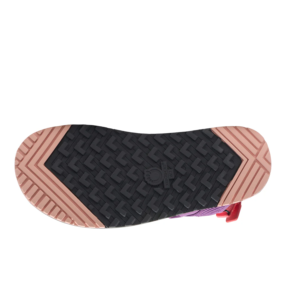 D-Trail-to-Town Flat Sandals - Image 4