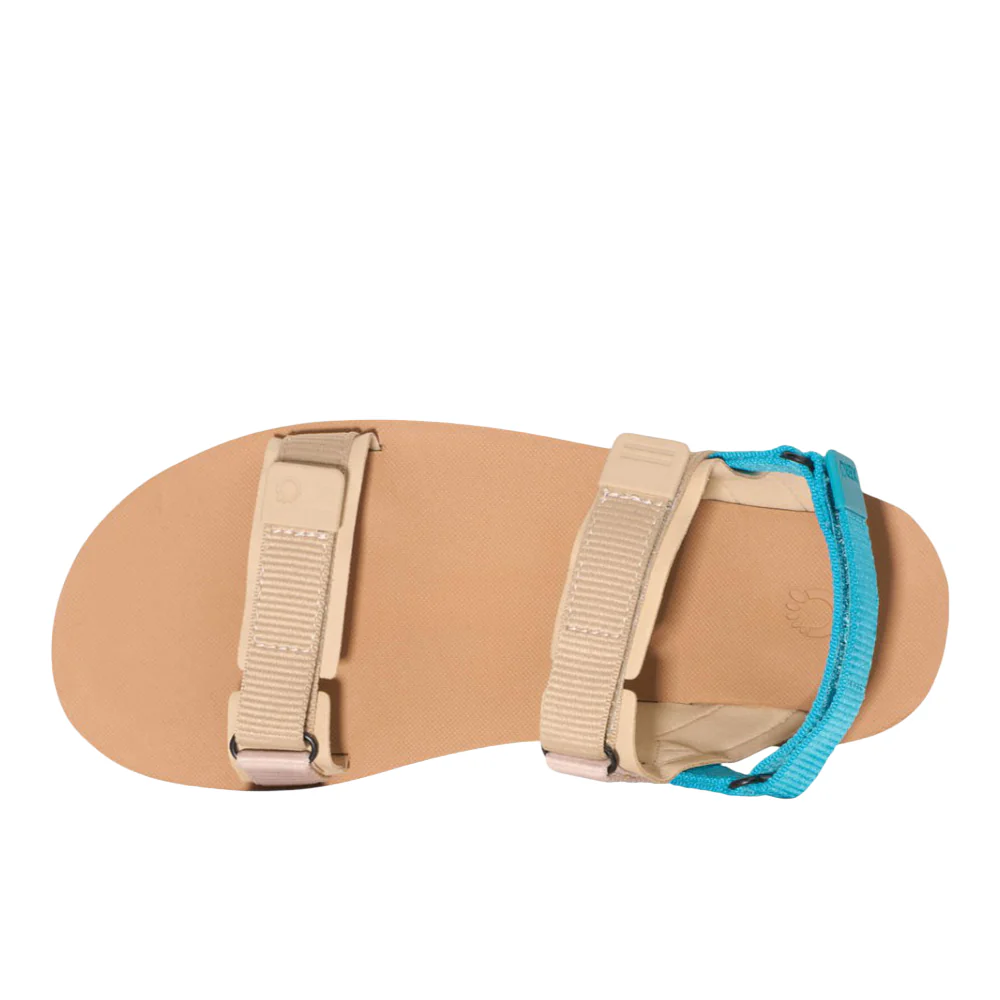 D-Trail-to-Town Flat Sandals - Image 3
