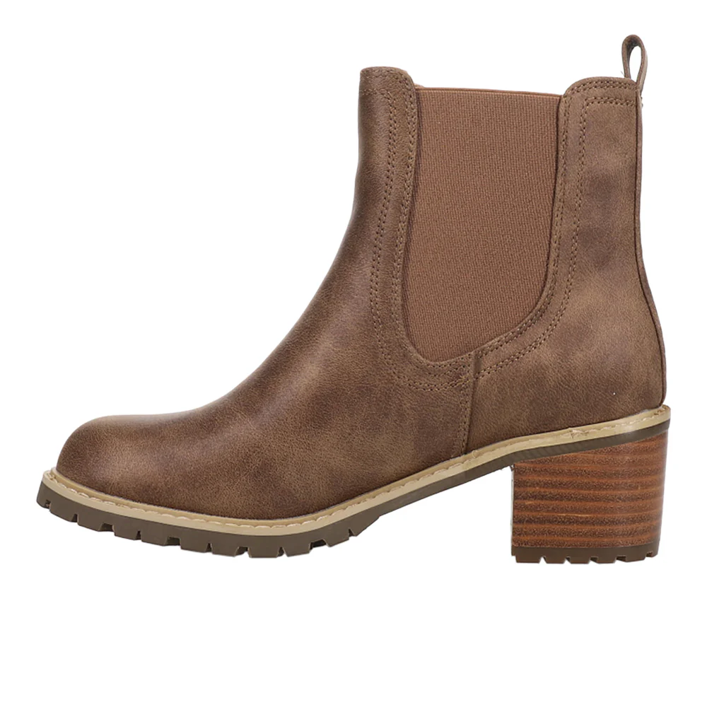 Doohickey Round Toe Chelsea Boots - Image 3