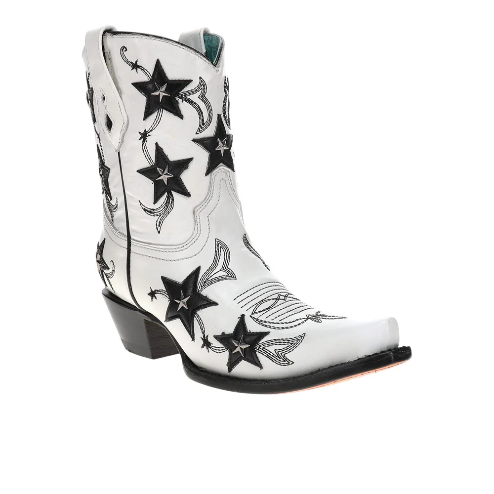 Embroidered Stars Overlay Studs Ankle Snip Toe Pull On Cowboy Booties - Image 2