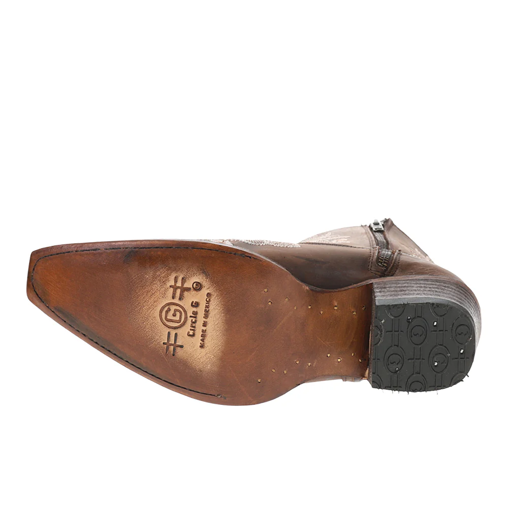 Floral Embroidered Snip Toe Pull On Cowboy Boots - Image 5