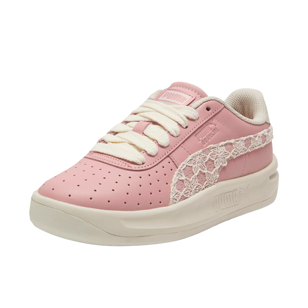 GV Special Bloom Lace Up Sneakers - Image 2