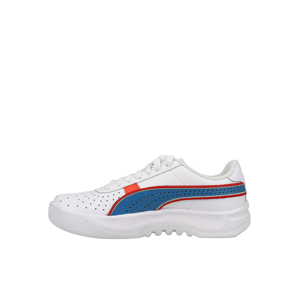 GV Special Go For Sneakers (Big Kid) - Image 3