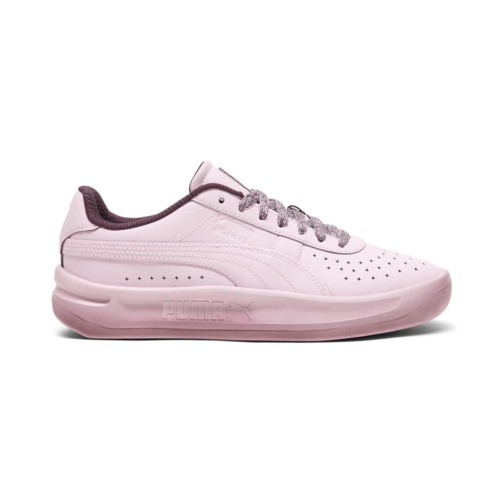 GV Special Mono Lace Up Sneakers