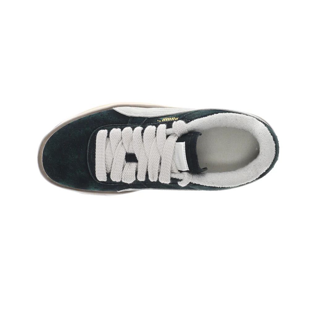 GV Special The Neverworn Lace Up Sneakers - Image 4