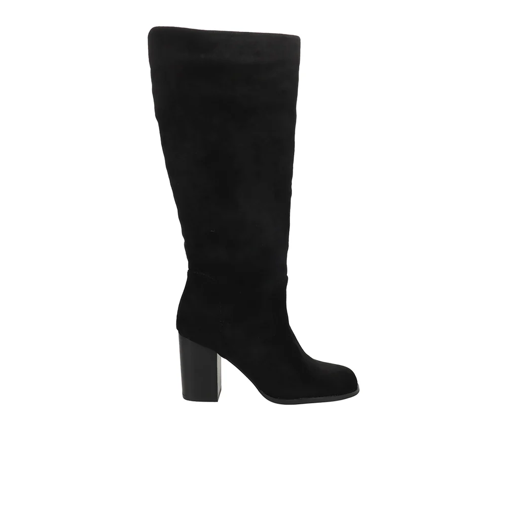 Hot Date Round Toe Zippered Boots