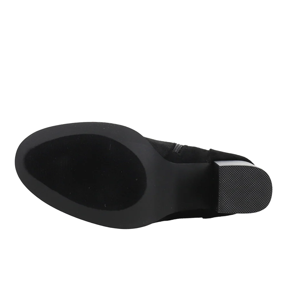 Hot Date Round Toe Zippered Boots - Image 5
