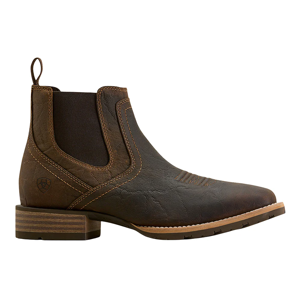 Hybrid Low Boy Wide Square Toe Chelsea Boots