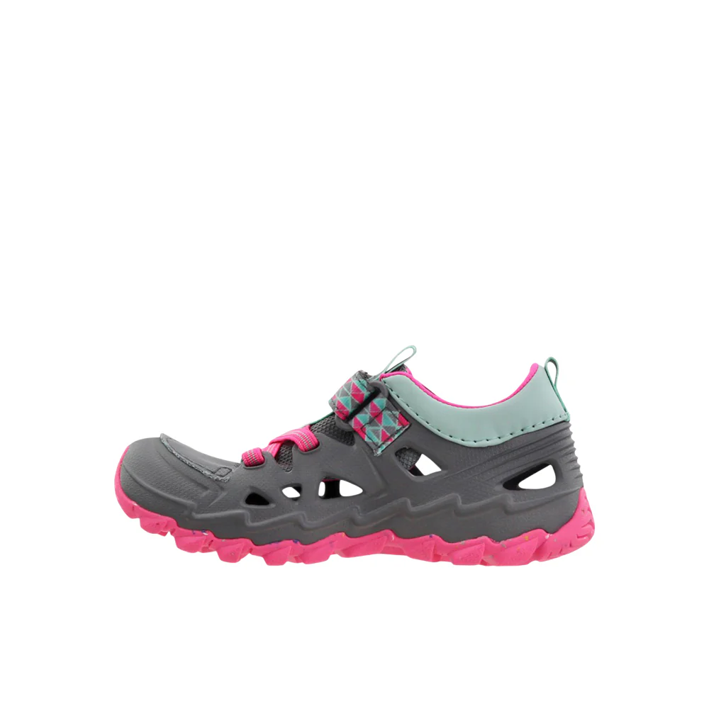 Hydro 2.0 Slip On Sneakers (Little Kid) - Image 4