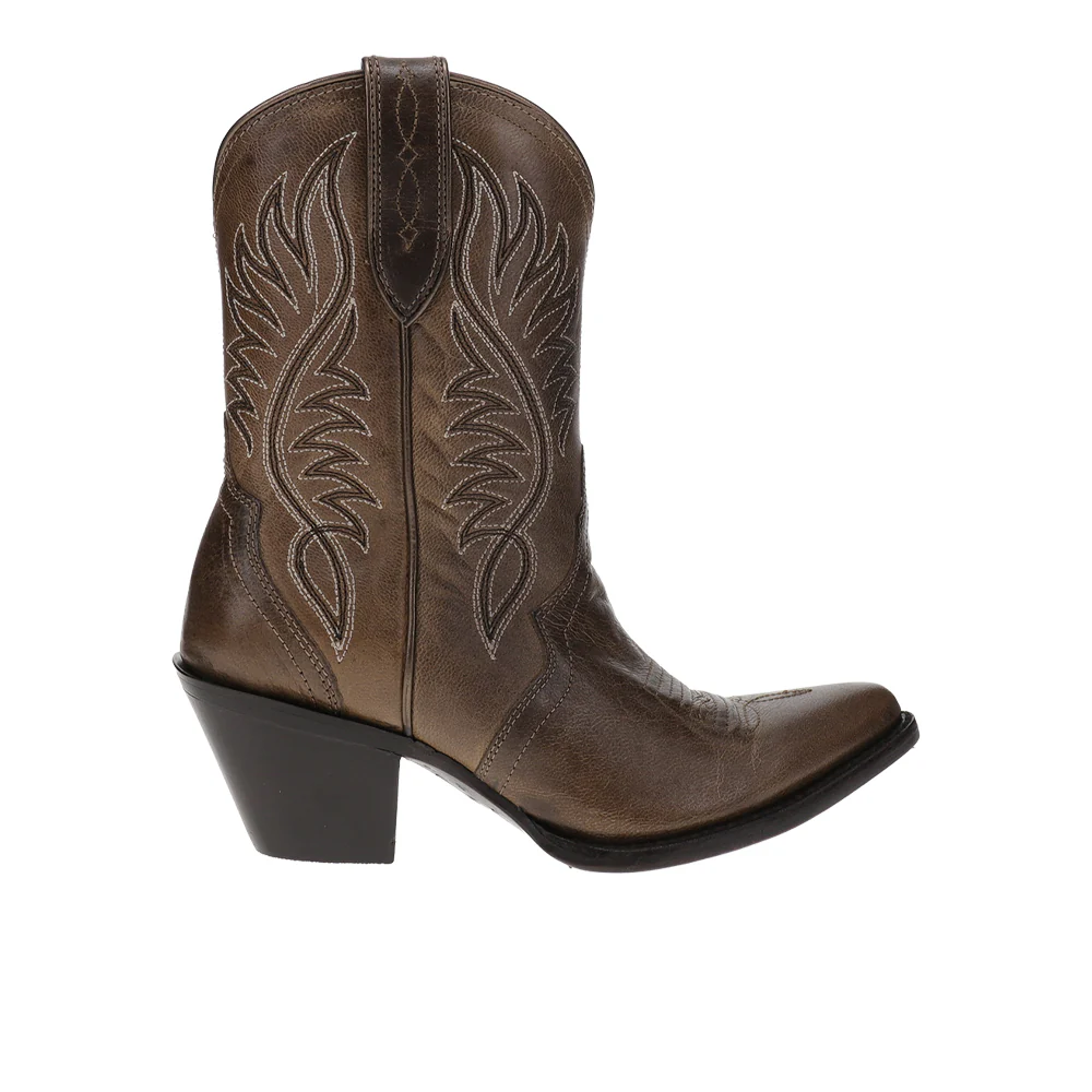 Julietta Round Toe Pull On Cowboy Boots