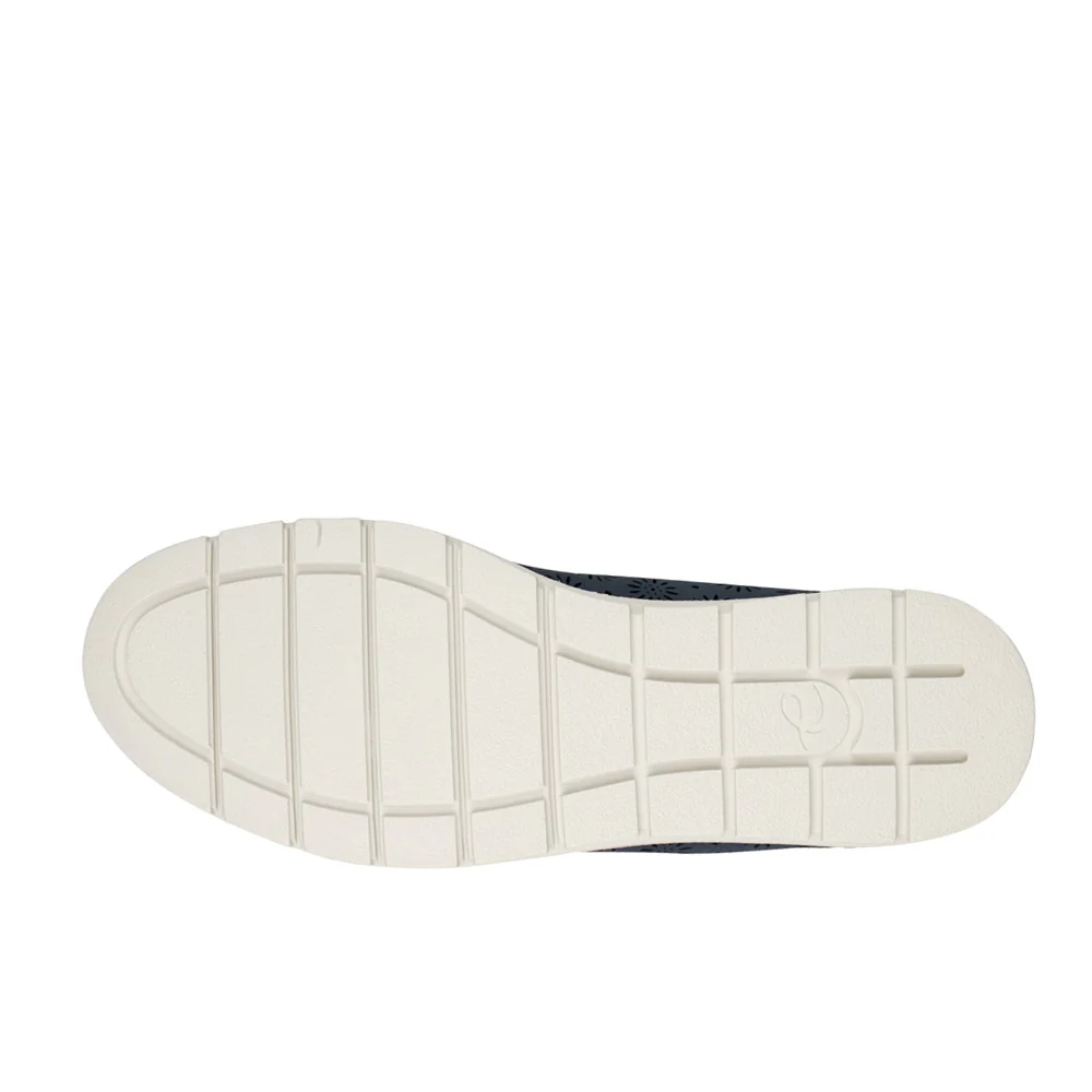 Keliann Slip On Flats - Image 5