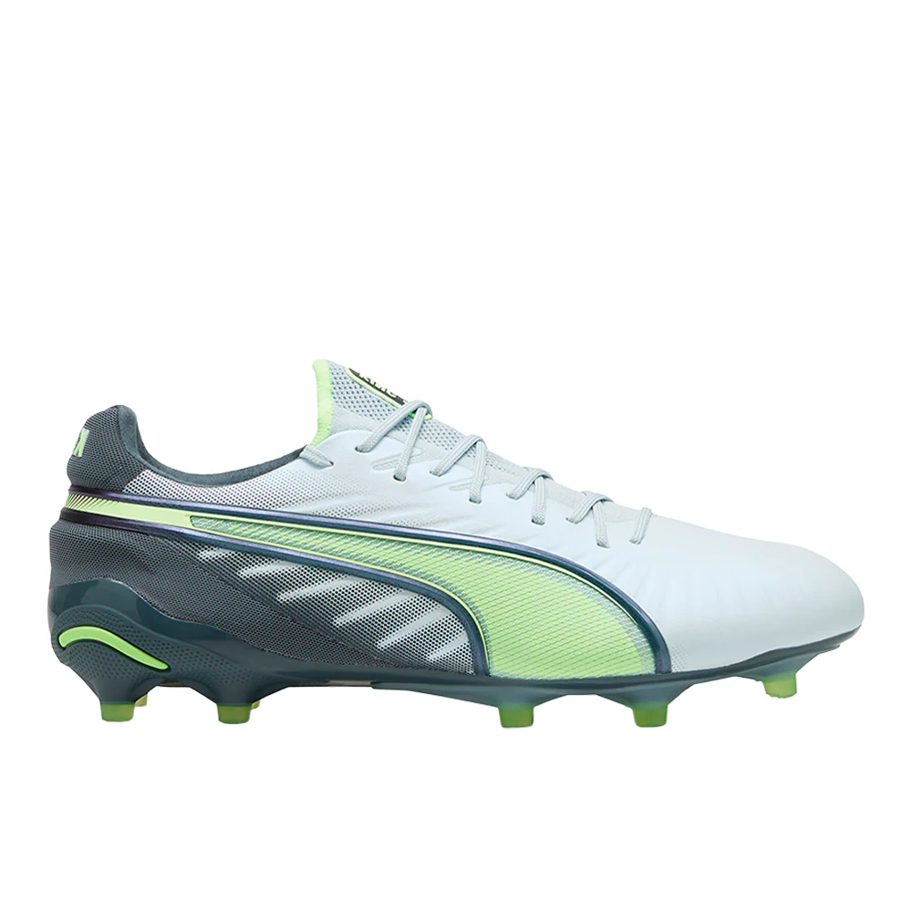 King Ultimate Soccer Cleats