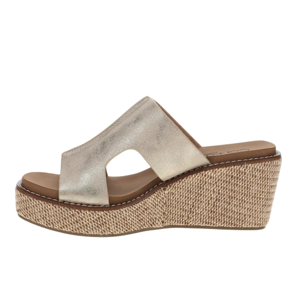 Kiss N Tell Wedge Sandals - Image 3