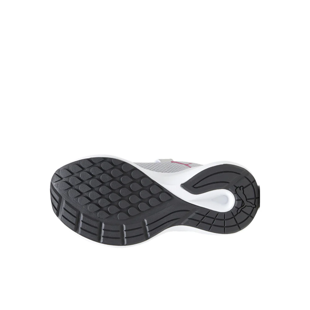 Kruz Slip On Sneakers (Little Kid) - Image 5