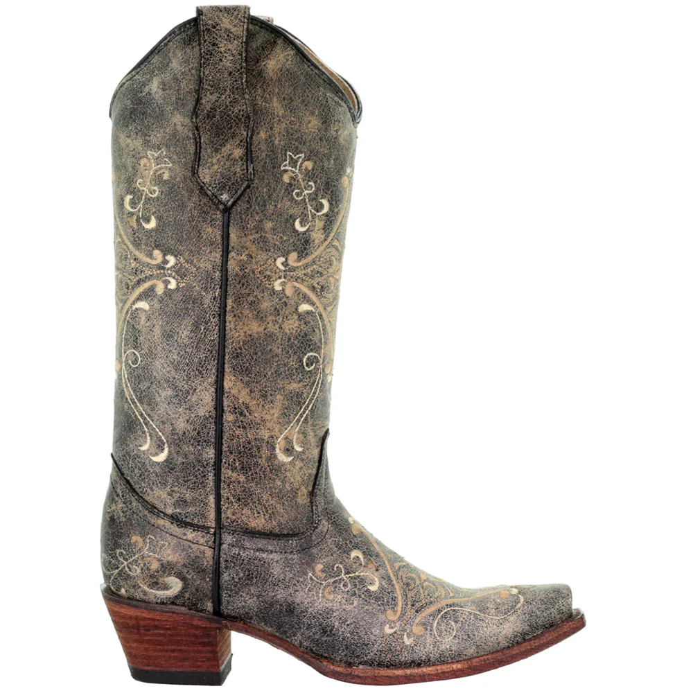 Embroidered Snip Toe Cowboy Boots