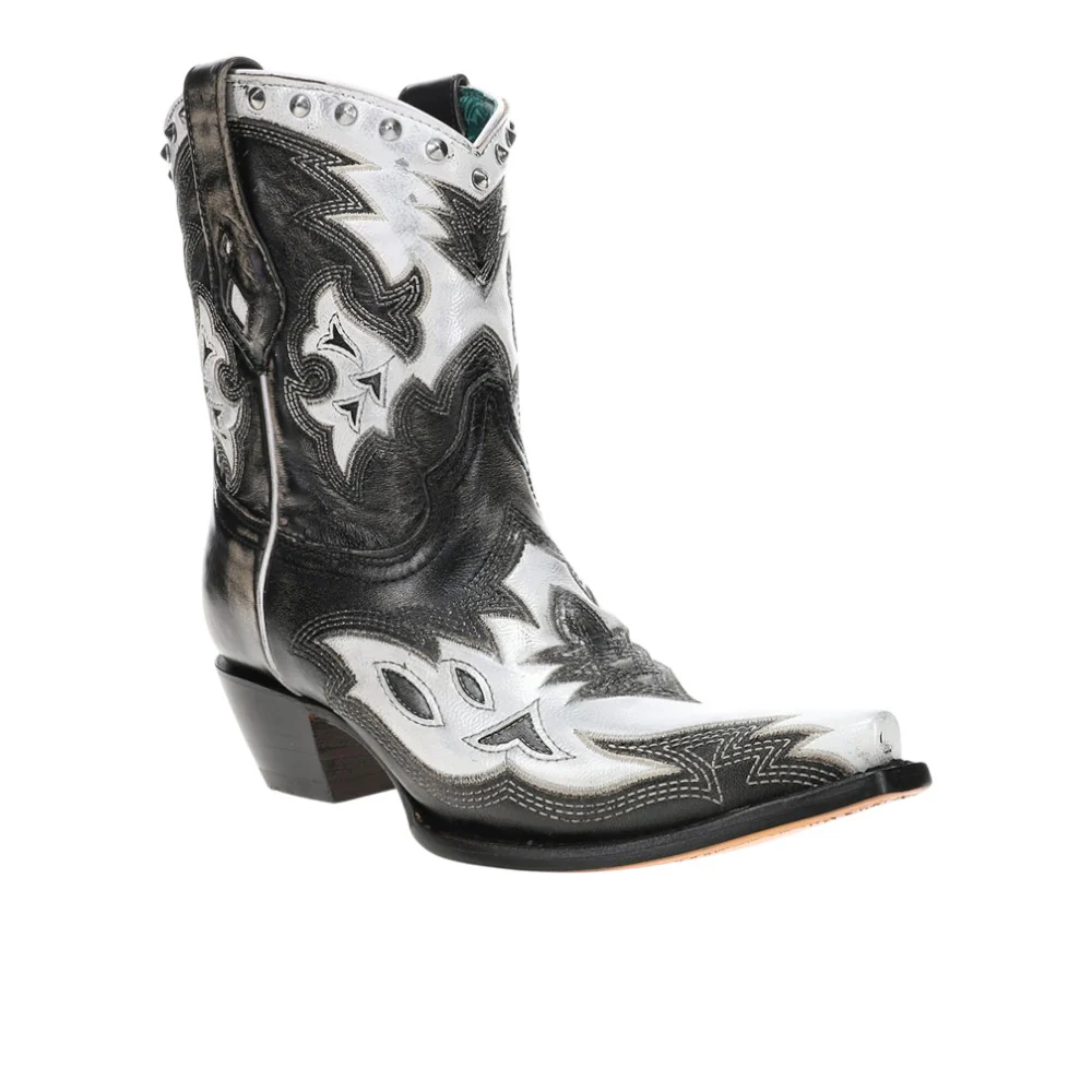 Laser Embroidered Studded Pull On Snip Toe Cowboy Booties - Image 2