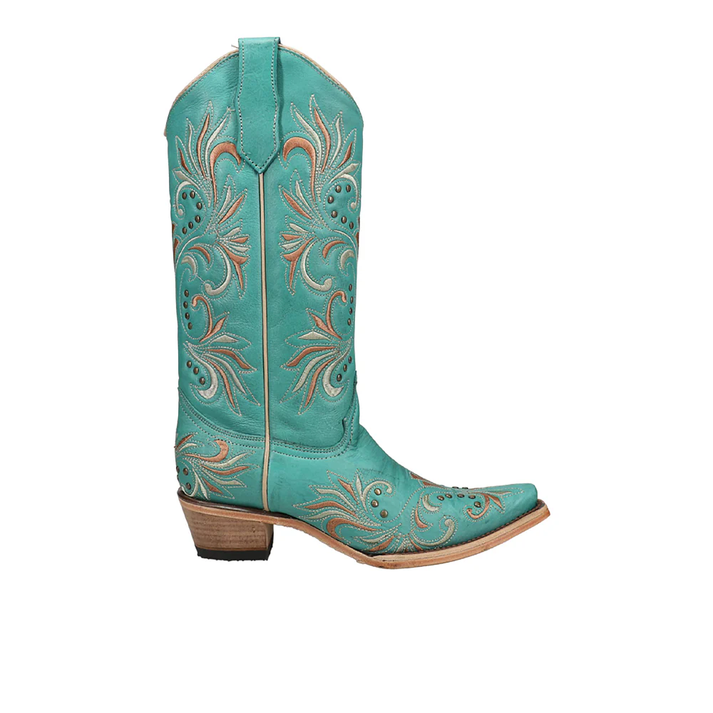 Embroidered Studded Snip Toe Pull On Cowboy Boots
