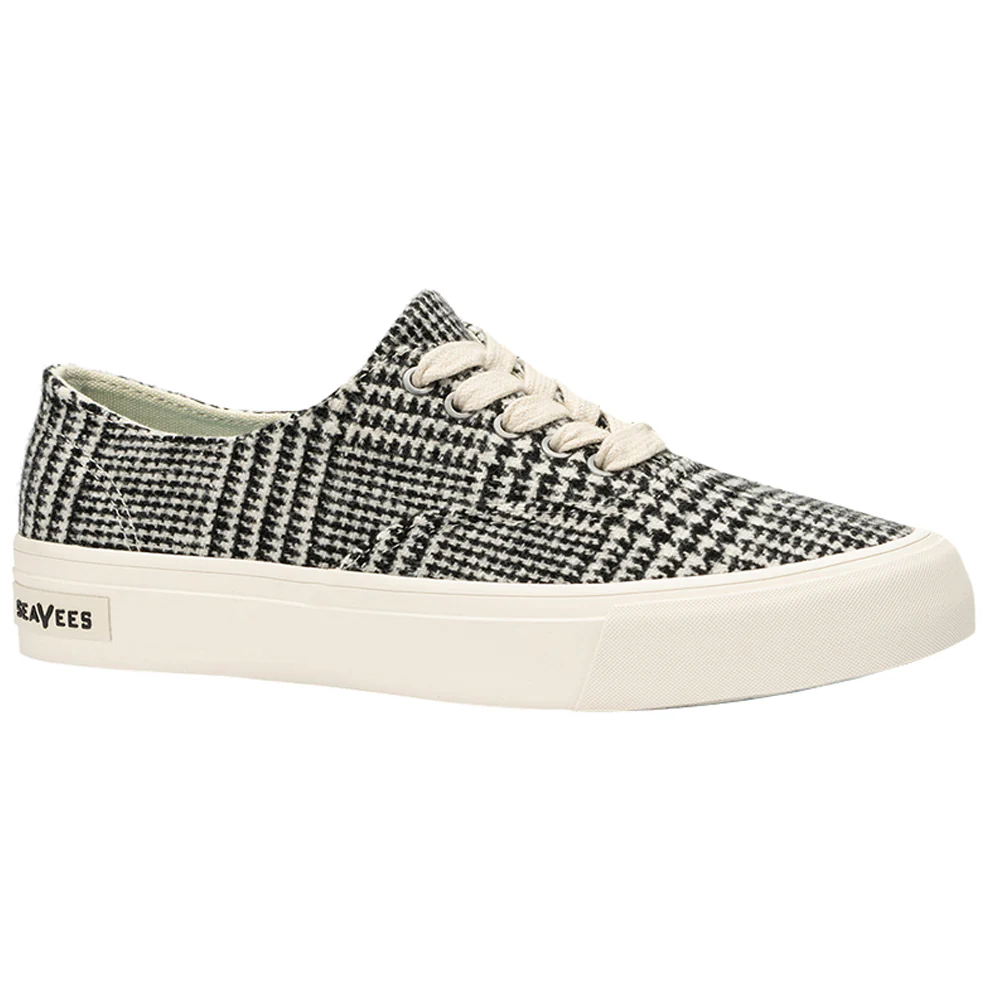 Legend Highlands Lace Up Sneakers - Image 2
