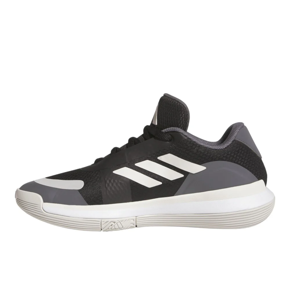 Legends Low Basketball Shoes - Image 3
