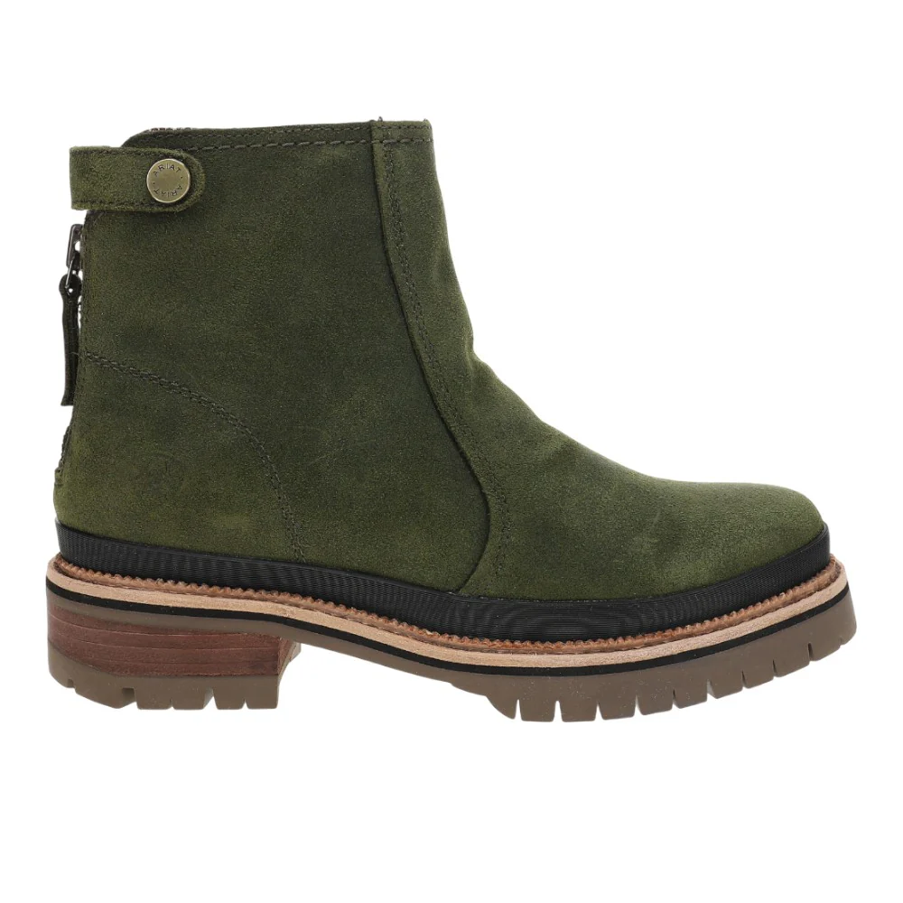 Leighton Round Toe Waterproof Zippered Boots