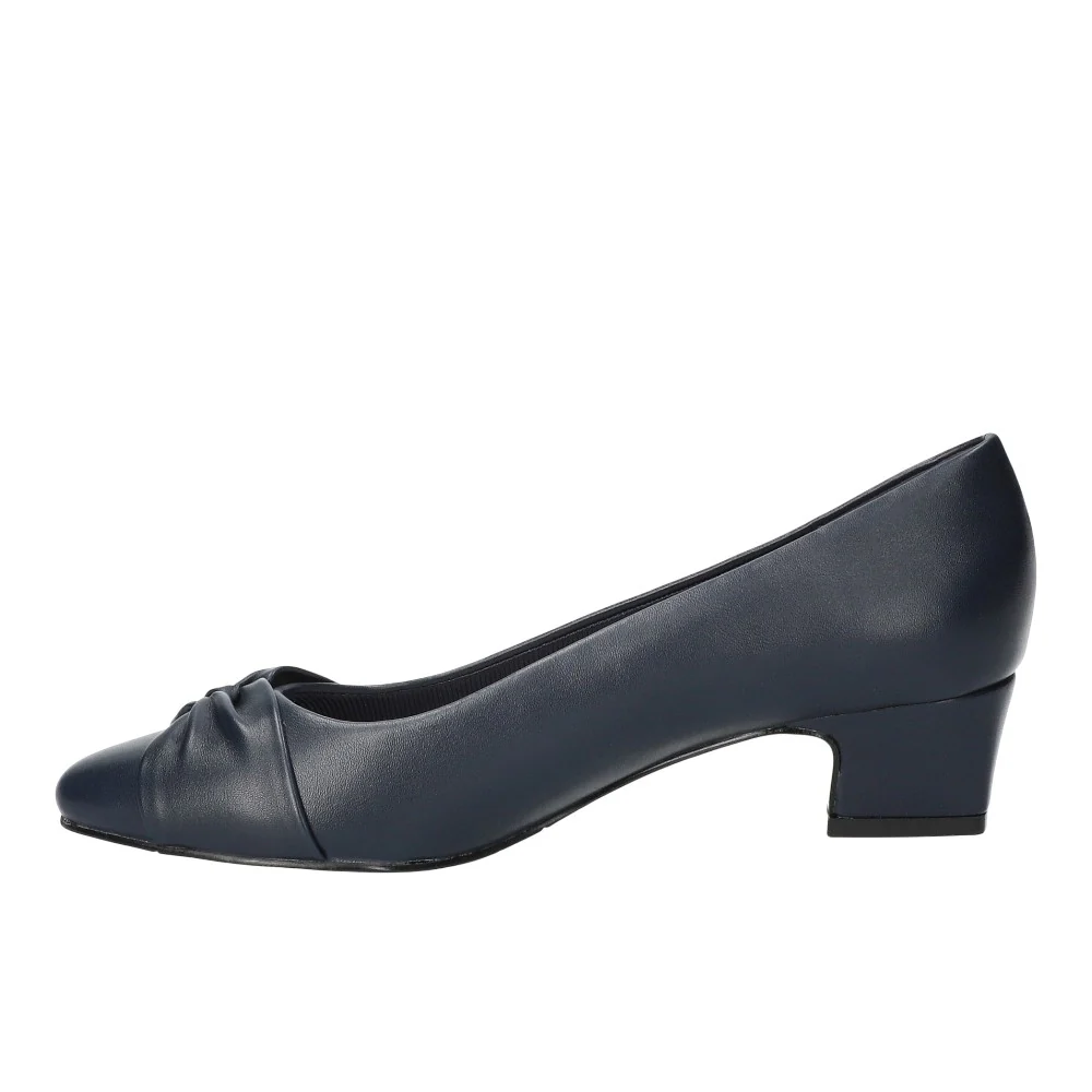 Lyanna Pleated Round Toe Block Heel Pumps - Image 3