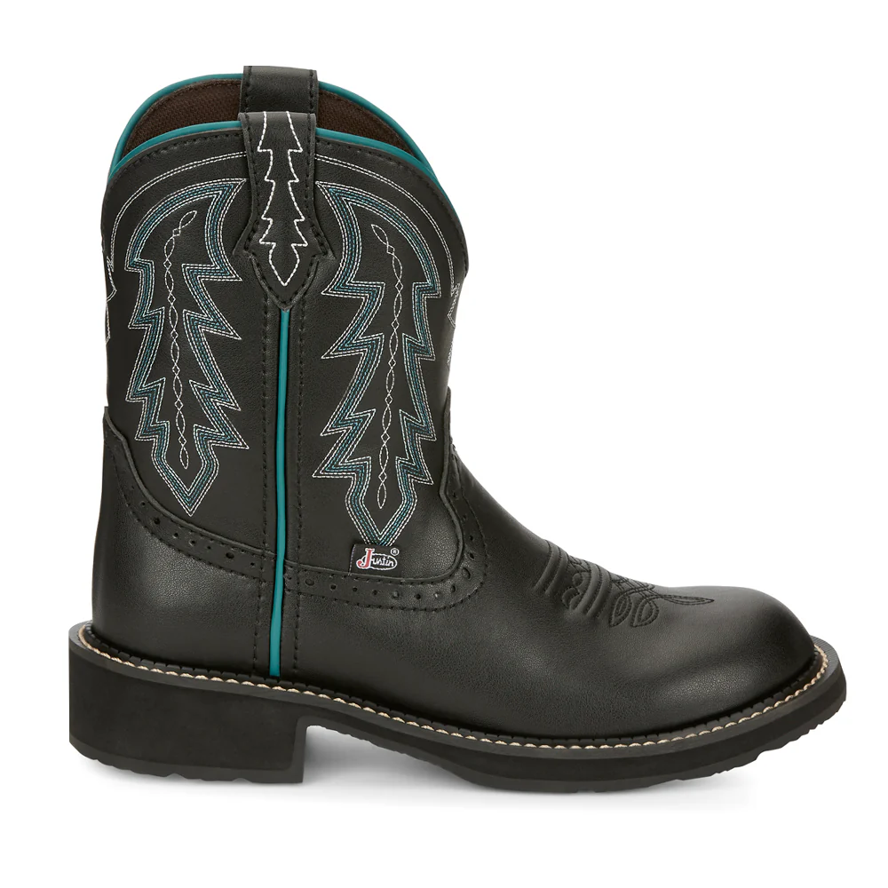 Lyla Embroidered Round Toe Pull On Cowboy Boots