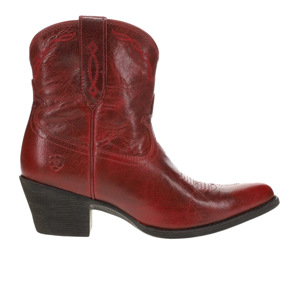Maggie Embroidered Pointed Toe Pull On Cowboy Booties