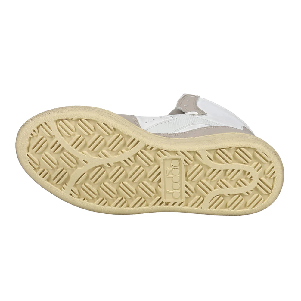 Mi Basket Used High Top Sneakers - Image 5