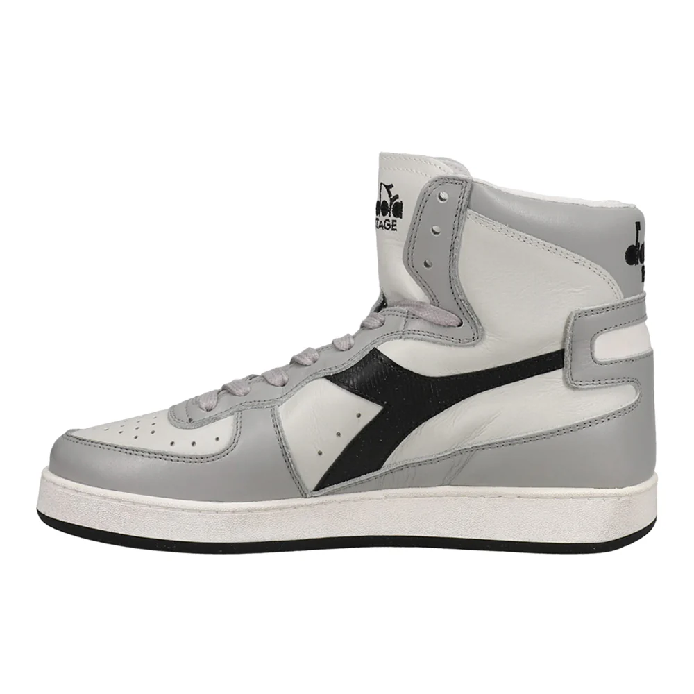 Mi Basket Used High Top Sneakers - Image 3