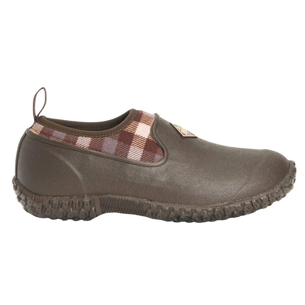 Muckster II Low Slip On Shoes