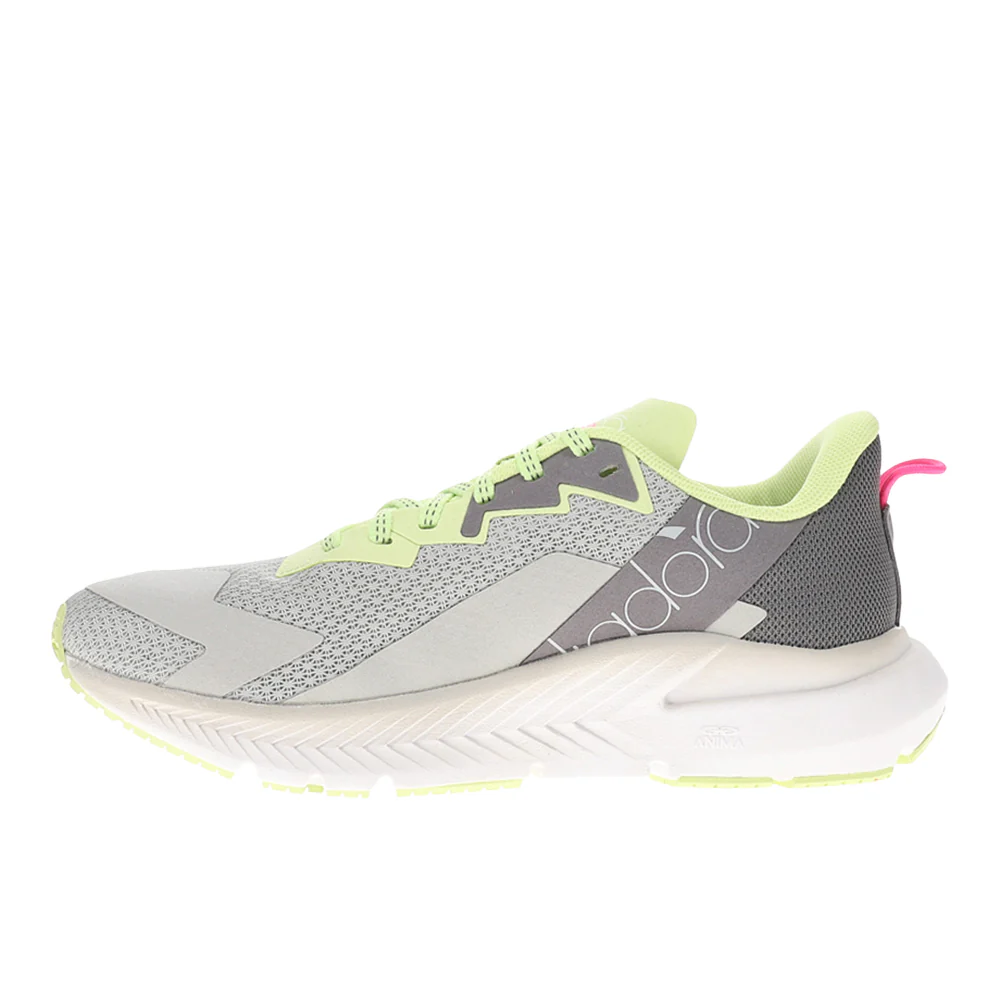 Mythos Blushield Volo 4 Running Shoes - Image 3