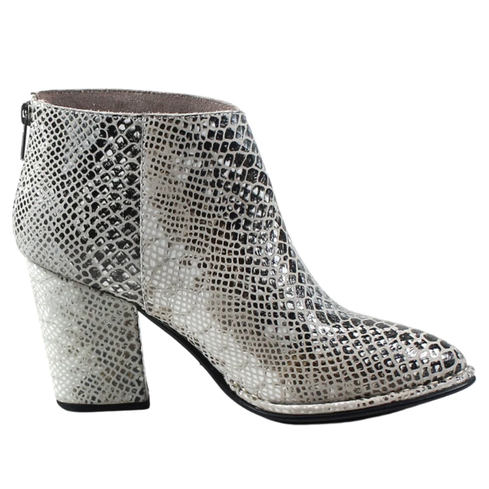 Pay Phone Snake Pointed Toe Zippered Boots