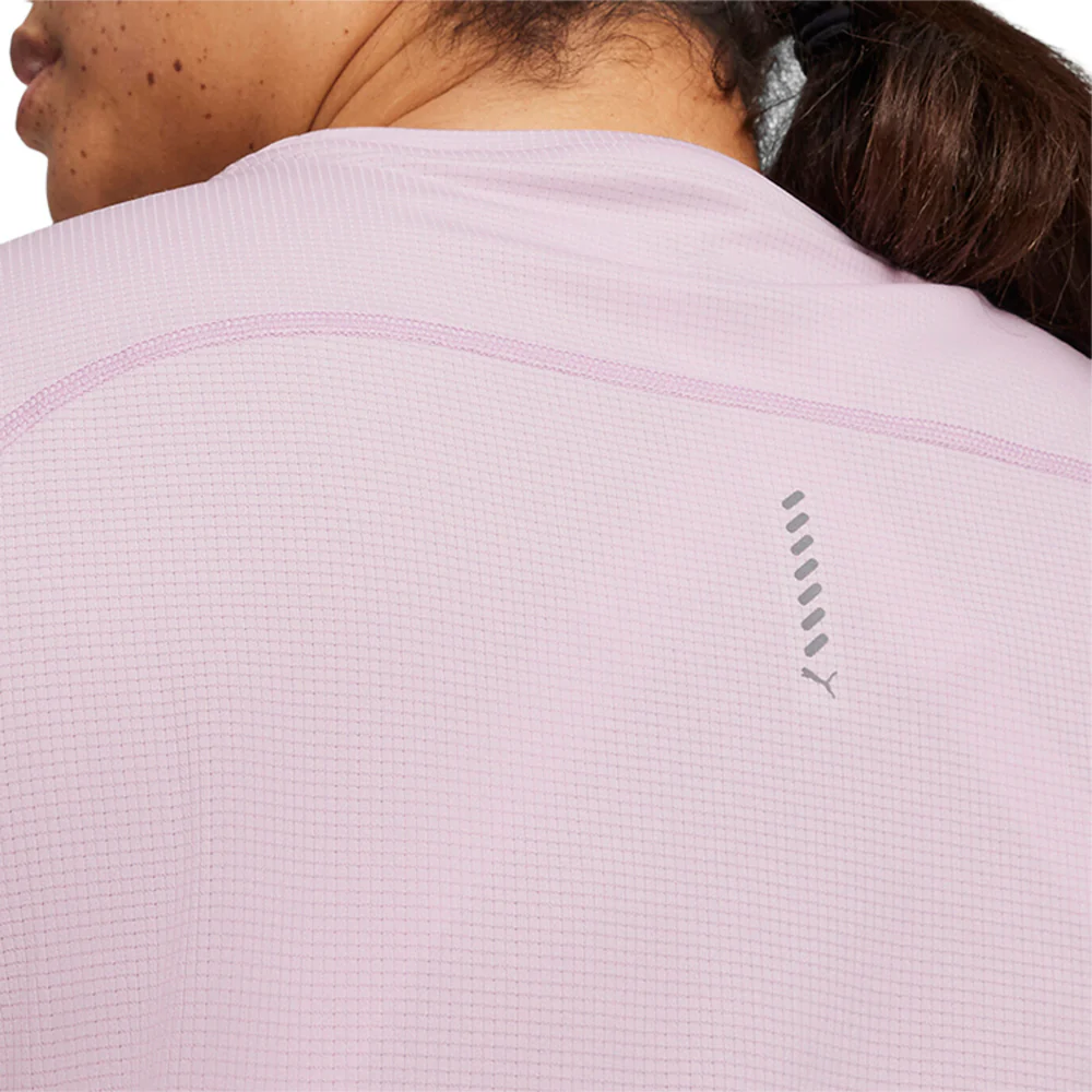 Run Favorites Velocity Crew Neck Short Sleeve Athletic T-Shirt - Image 4