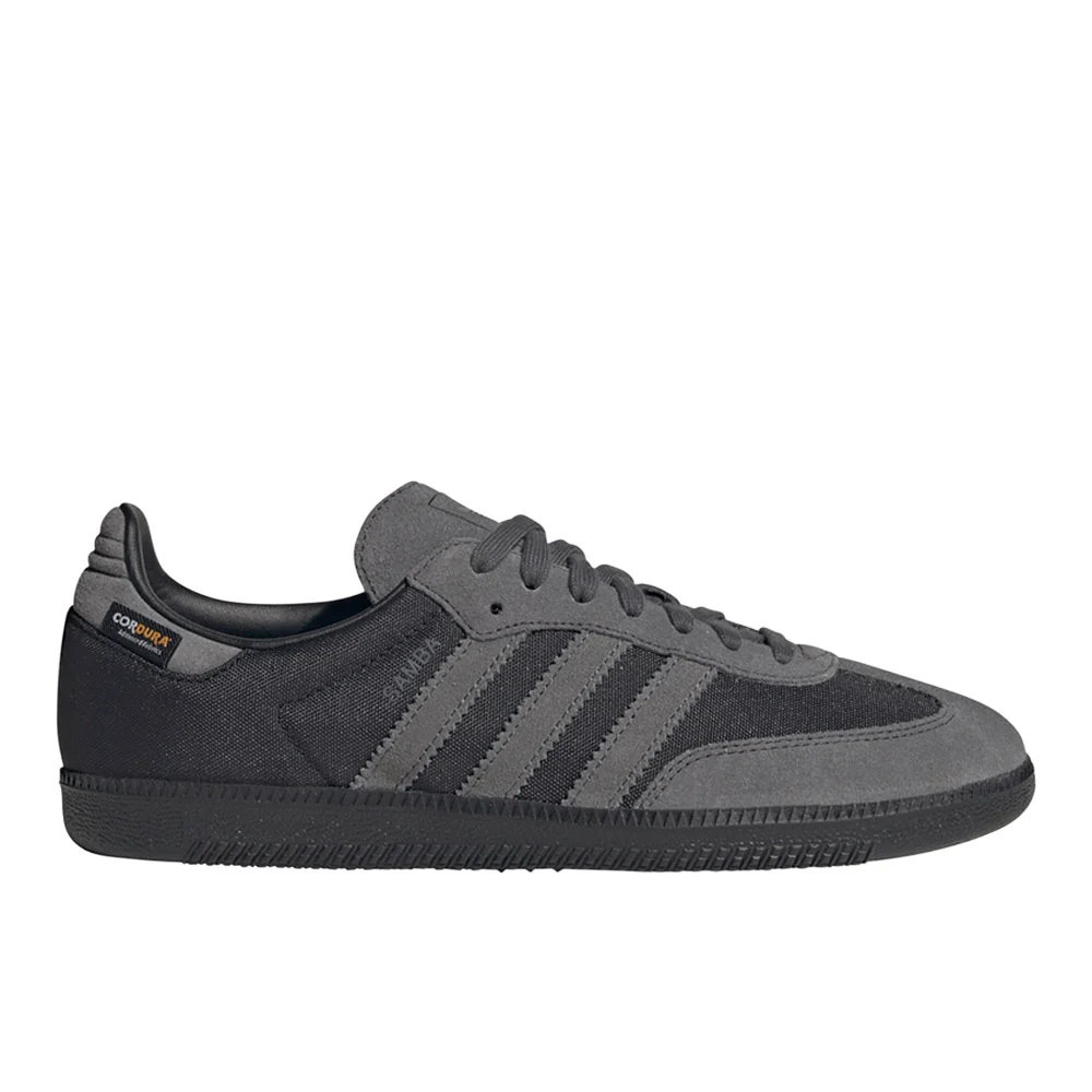 Samba OG Lace Up Sneakers