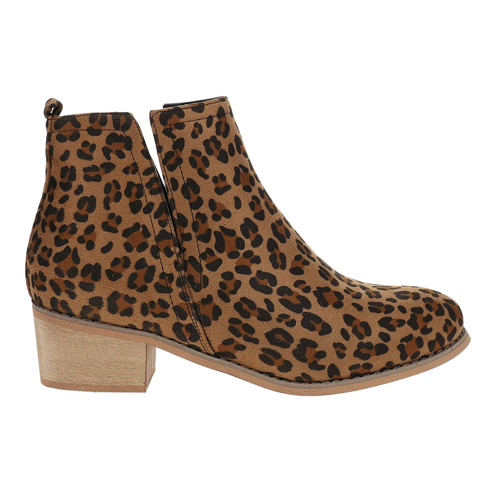 Shield Leopard Round Toe Chelsea Boots