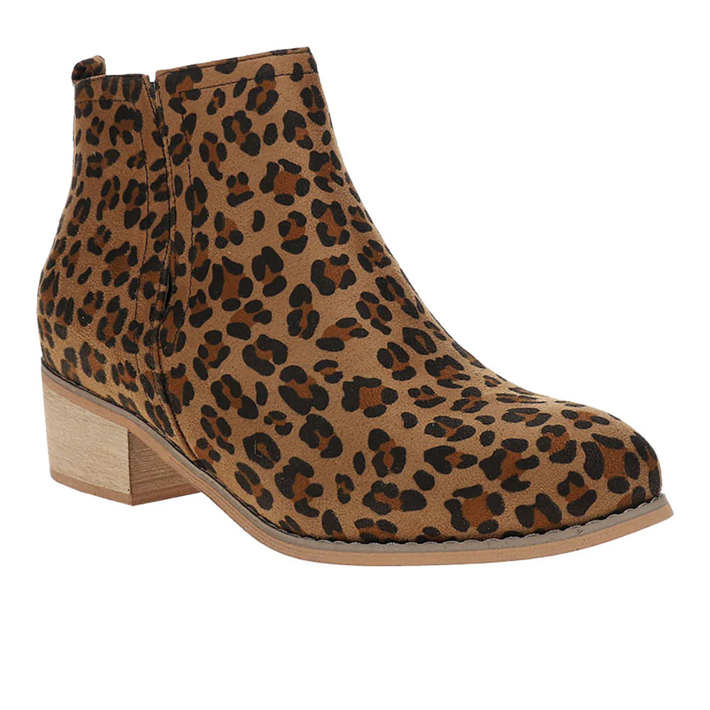 Shield Leopard Round Toe Chelsea Boots - Image 2