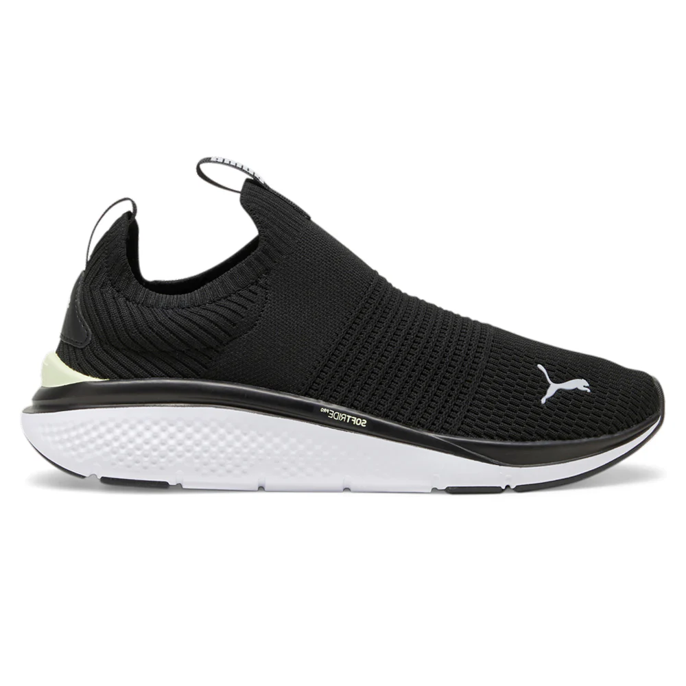 Softride Pro Echo Slip On Sneakers