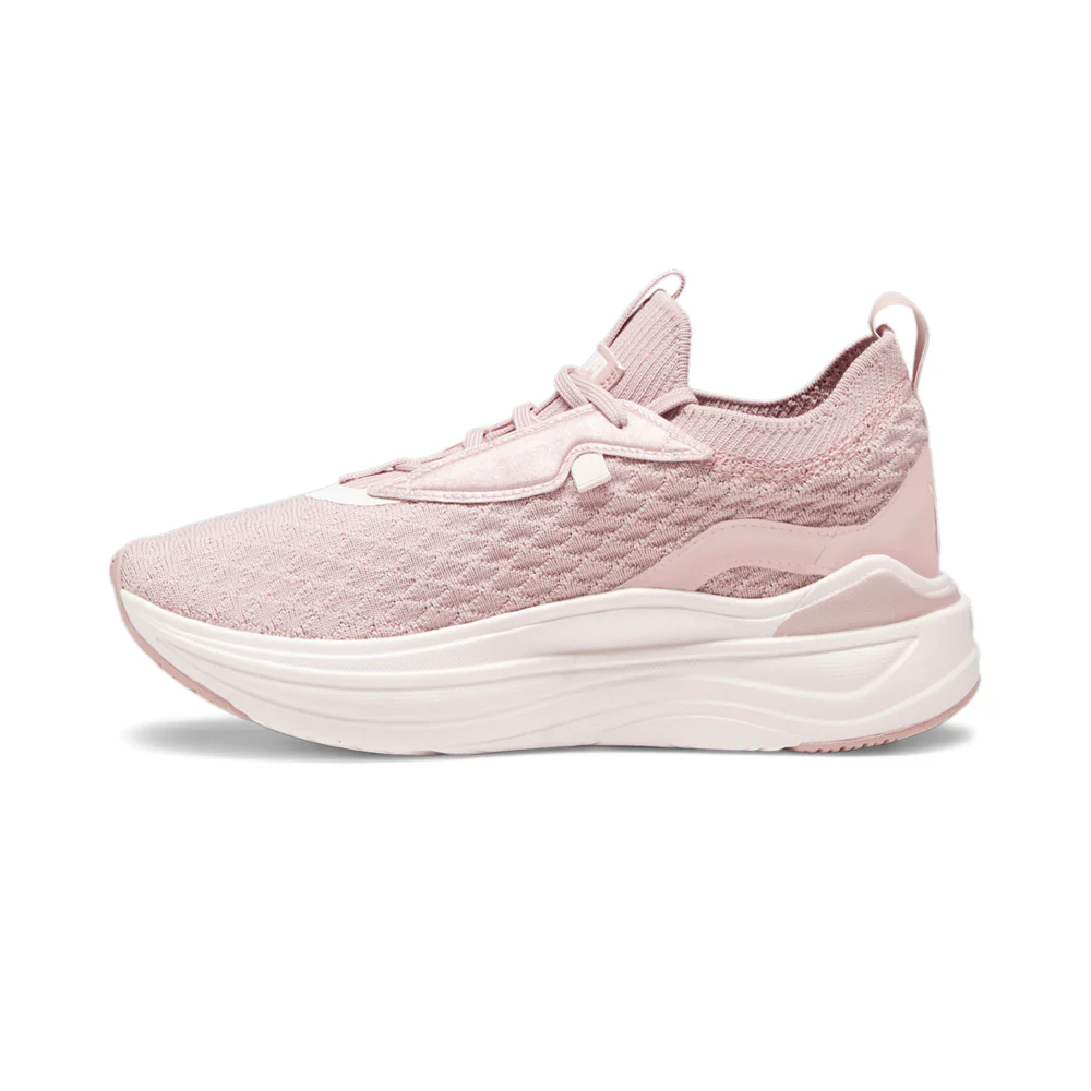 Softride Stakd Premium Lace Up Sneakers - Image 3