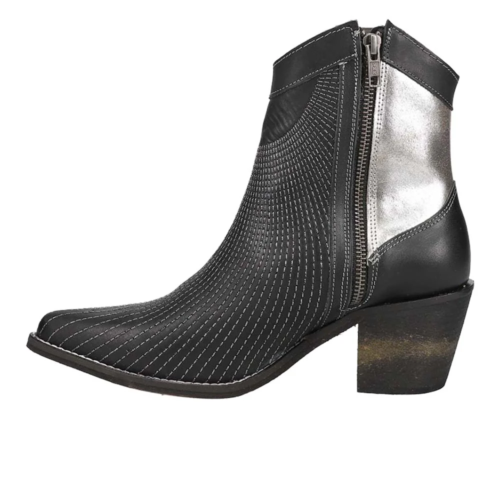 Embroidery and Star Zippered Cowboy Booties - Image 3