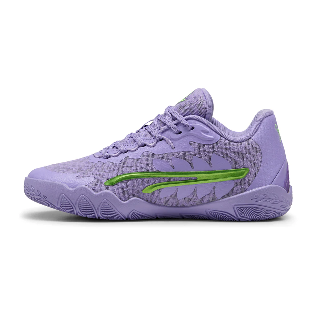 Stewie 3 Lace Em Up Basketball Shoes - Image 3