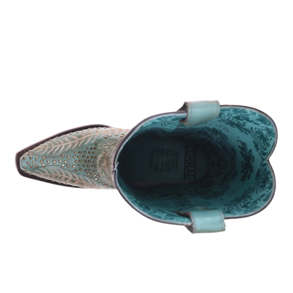 Studded Embroidered Pull On Snip Toe Cowboy Boots - Image 4