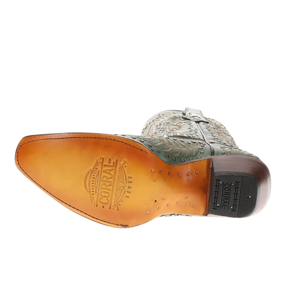 Studded Embroidered Pull On Snip Toe Cowboy Boots - Image 5